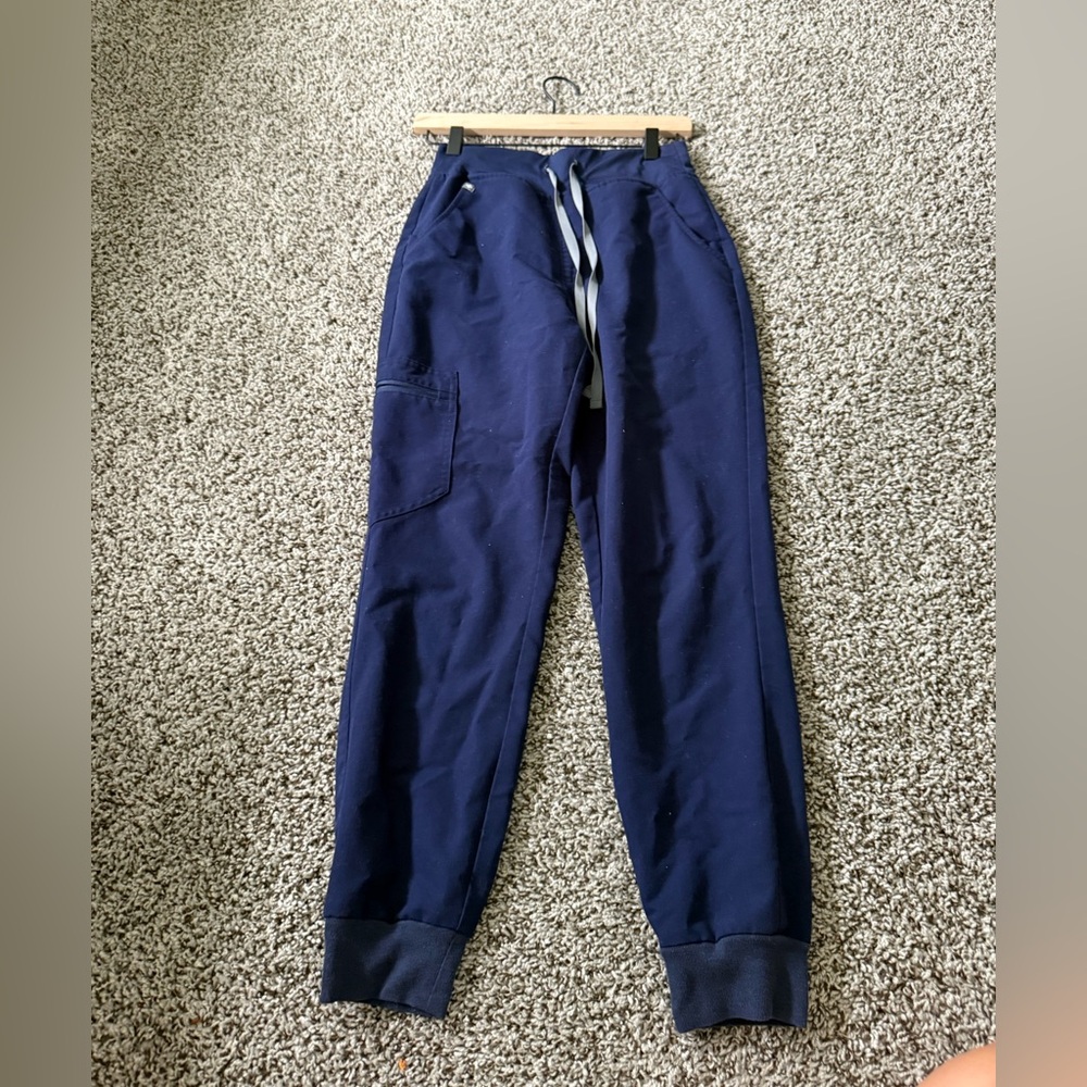 Figs Navy Blue Jogger scrub pants